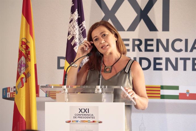 La presidenta de Baleares, Francina Armengol, comparece ante los medios de comunicación.