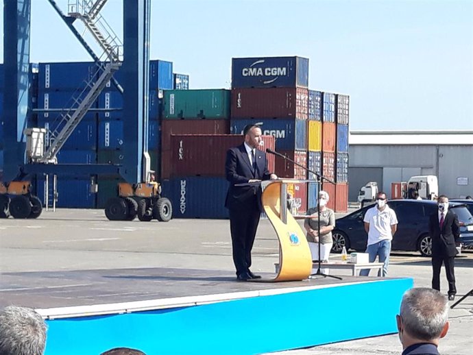 Rafa Simó tras prometer su cargo como presidente de la Autoridad Portuaria