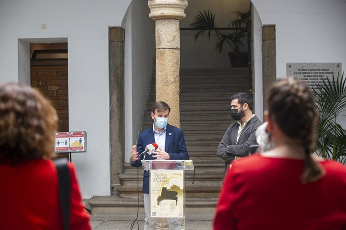 Nota Noches De Santa María