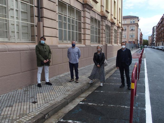 El Ayuntamiento de Logroño avanza en la habilitación y ampliación de calles y aceras para las entradas y salidas de los colegios de la ciudad.