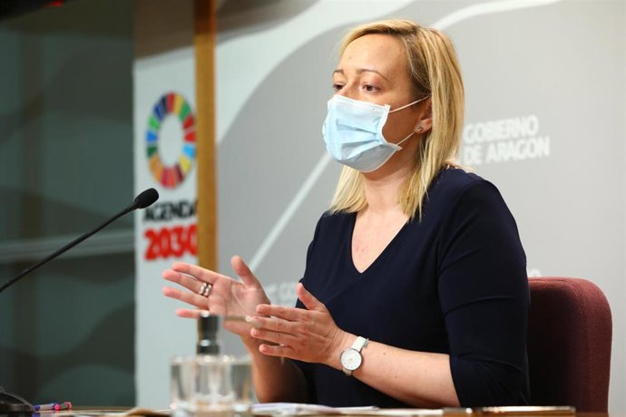 La consejera de Economía, Marta Gastón, este viernes en la rueda de prensa.