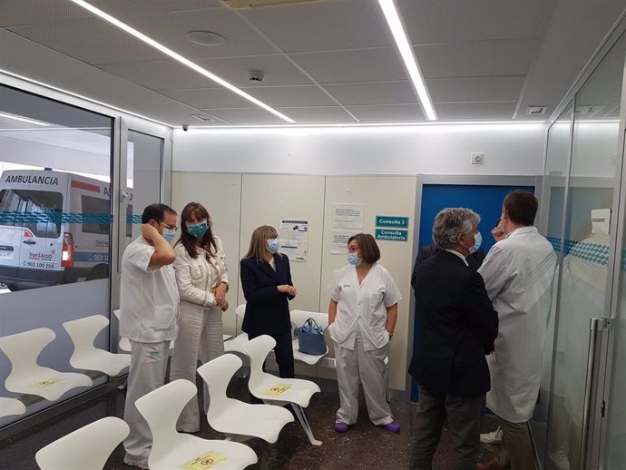 La consejera de Sanidad del Gobierno de Aragón, Sira Repollés, visita el Hospital Obispo Polanco de Teruel.