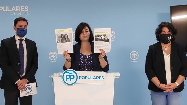 Rueda de prensa de la presidenta del PP de Sevilla, Virginia Pérez; el secretario general del PP, Juan de la Rosa, y la portavoz del PP en la Diputación de Sevilla, María Eugenia Moreno,
