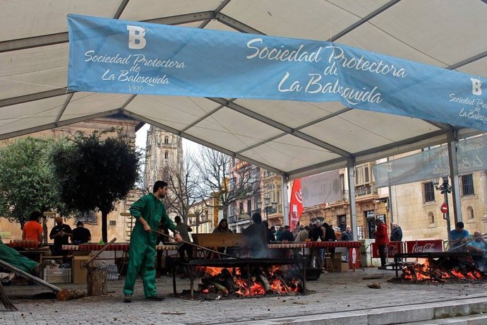 Imagen de archivo de la edición de 2017 del Amagüestu, organizado por la Sociedad Protectora de la Balesquida en Oviedo.