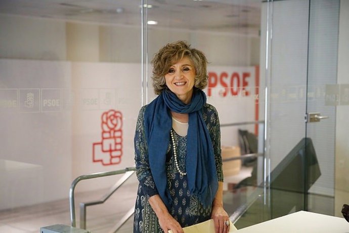 La exministra de Sanidad, Consumo y Bienestar Social María Luisa Carcedo