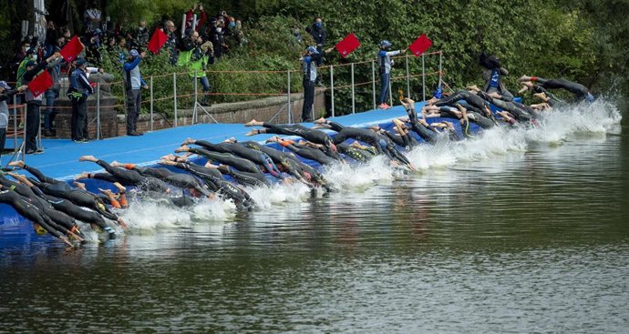 Triatletas en Hamburgo