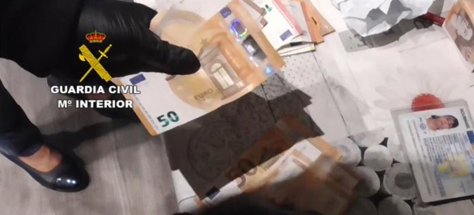 La Guardia Civil desmantela una organización de murcigleros integrada por ciudadanos de la Europa del Este