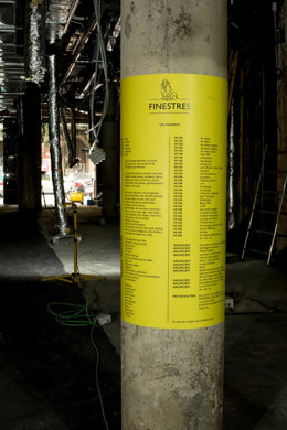 Llibreria Finestres al carrer Diputació de Barcelona, a 5 d'octubre de 2020. (Vertical)