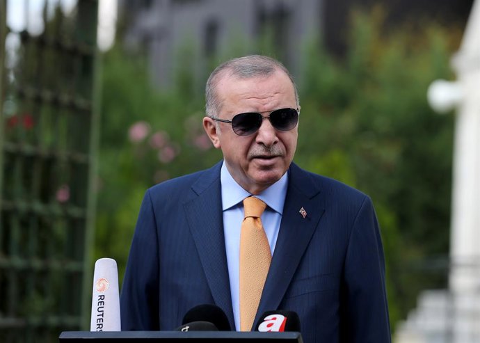 Libia.- Erdogan reafirma su apoyo al pueblo libio en un encuentro con Serraj en 