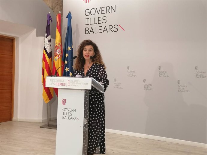 La portavoz del Govern, Pilar Costa, durante la rueda de prensa del Consell de Govern.