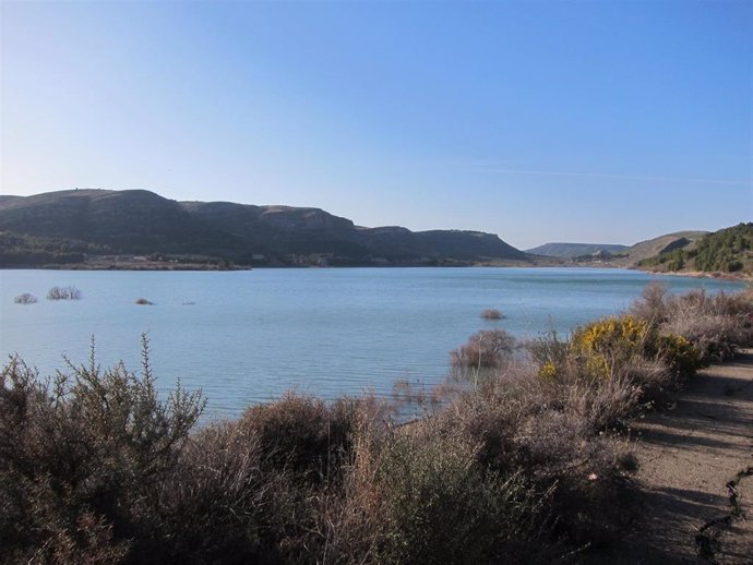 Embalse De La cuenca del Ebro.