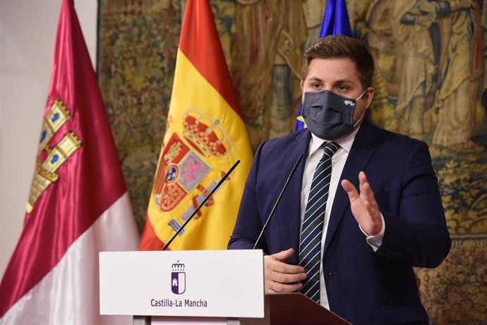 El consejero de Fomento del Gobierno de C-LM, Nacho Hernando, presenta la Ley Suma qure reordenará el urbanismo de la región