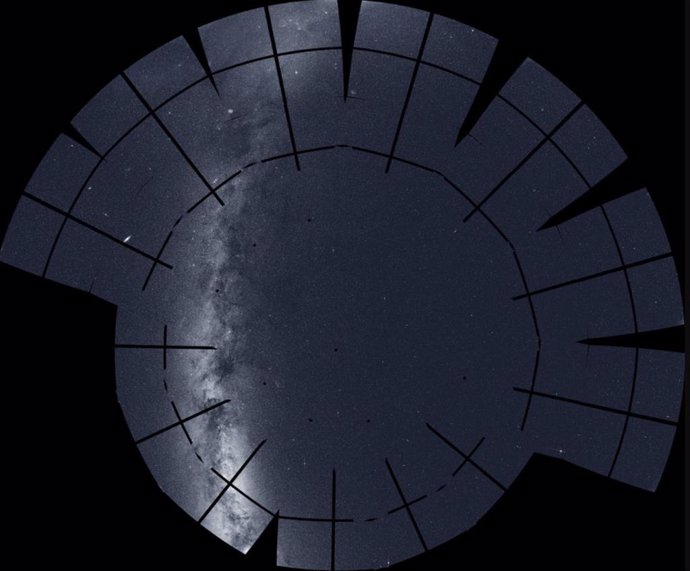 Panorámica del cielo del hemisferio Norte tomada por la misión TESS