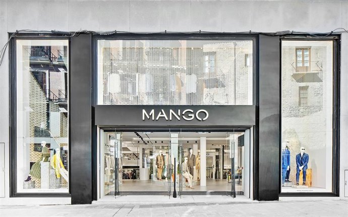 Mango asegura tener "músculo financiero" y prevé una apertura gradual en España
