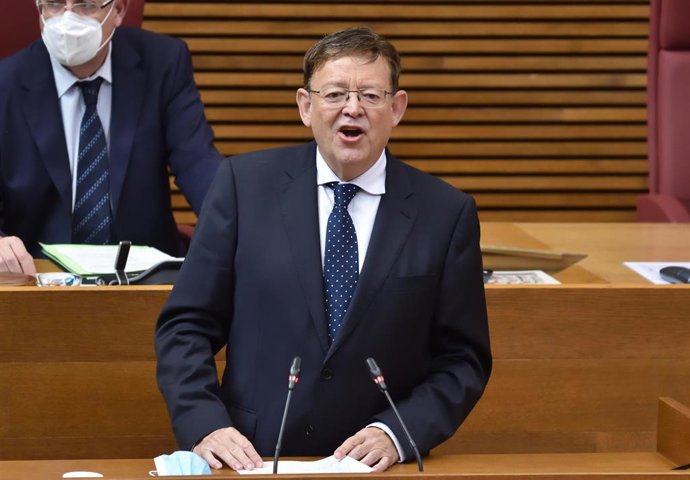 Puig interviene en la sesión de control en Les Corts