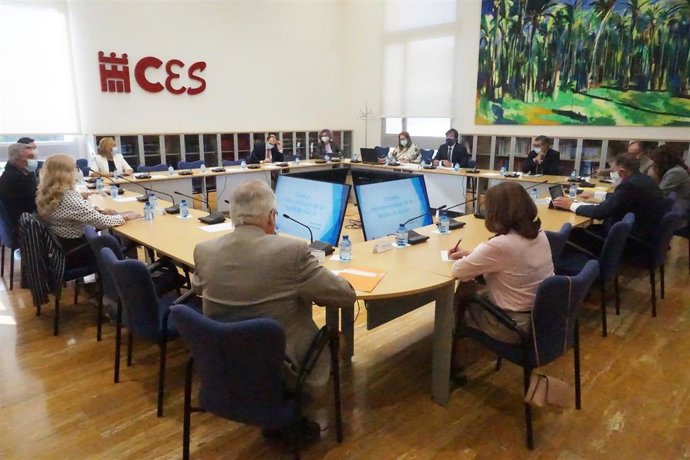 Nota+Foto+Sonido/ Las Universidades Públicas Recibirán Los 11,5 Millones Del Fondo Covid