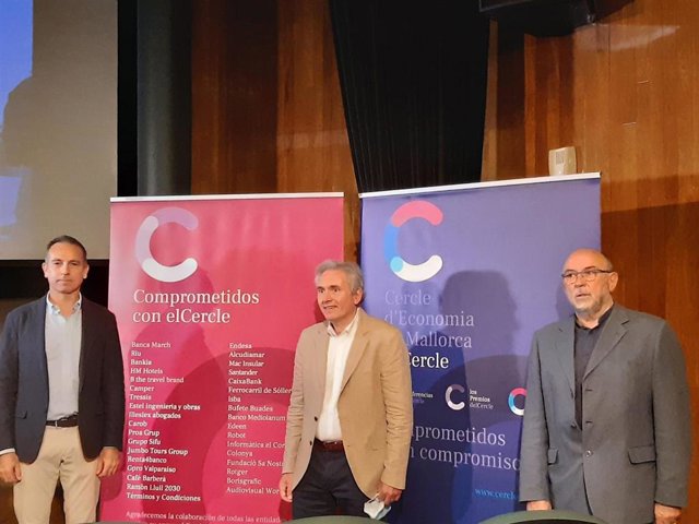 El Círculo de Economía de Mallorca presenta la herramienta 'Semáforo COVID en Baleares'.