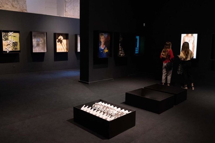 El Centre Cultural La Nau de la Universitat de Valncia inaugura la muestra 'Encajar un cautiverio: 63 días que cambiaron nuestra realidad',