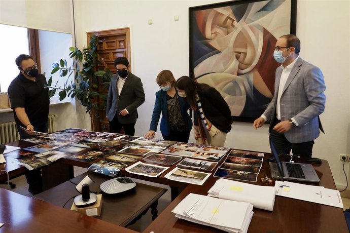 Integrantes del jurado calificador.