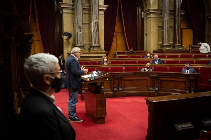 El líder de Cs en Catalunya, Carlos Carrizosa, durante su intervención el martes 6 de octubre de 2020 en el debate general sobre la situación sanitaria provocada por la pandemia del Covid-19, a solicitud de Cs.