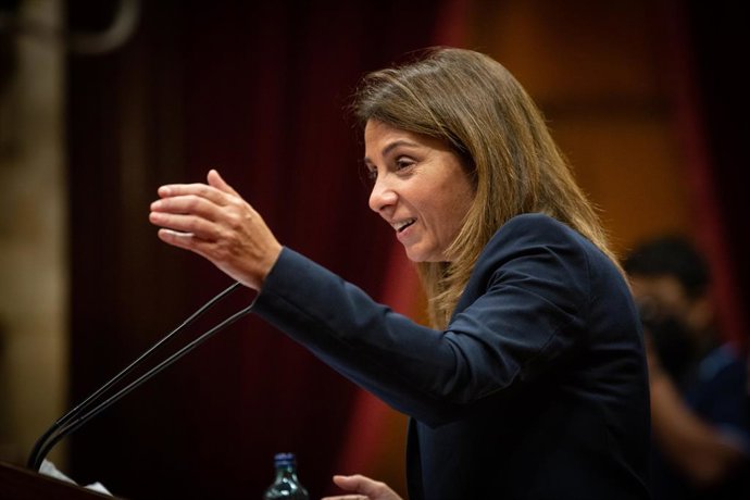 La consellera de Presidncia en funcions, Mertixell Budó