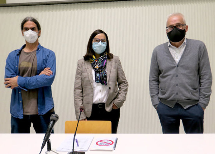 Pla mitj llarg dels tinents d'alcalde de la Paeria, Jordina Freixanet i Sergi Talamonte, i el portaveu del grup del PSC, Jaume Sellés, el 6 d'octubre del 2020. (Horitzontal)