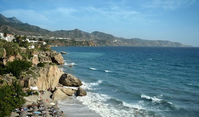 Acantilados de Maro en Nerja (Málaga)