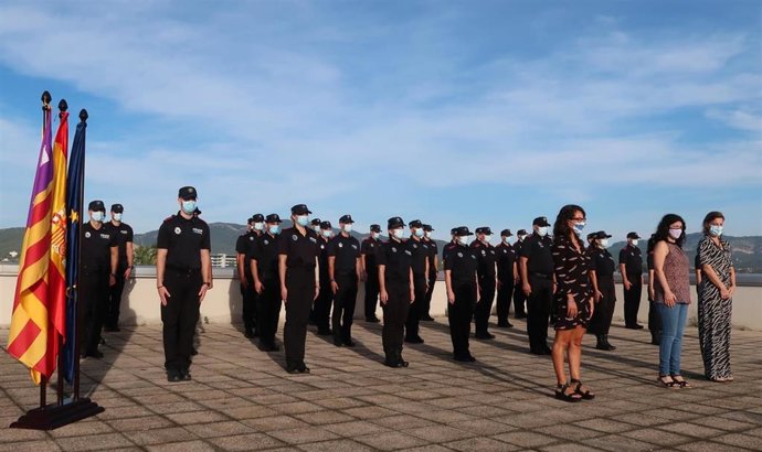 La consellera de Administraciones Públicas y Modernización, Isabel Castro, en la visita.