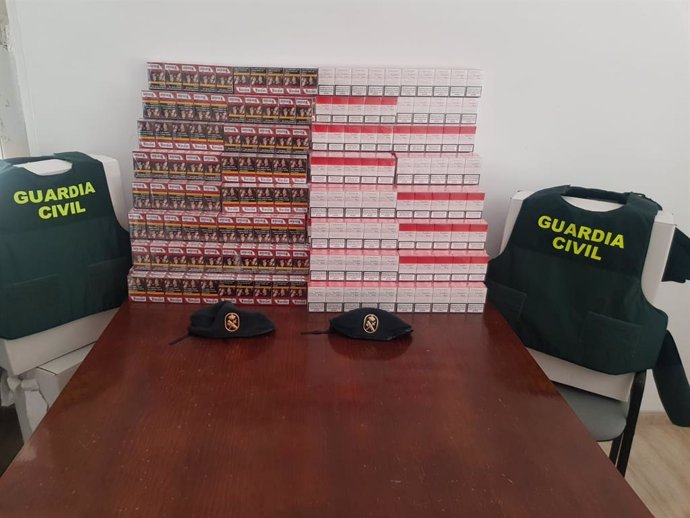 Cajetillas de tabaco de contrabando internevidas por la Guardia Civil
