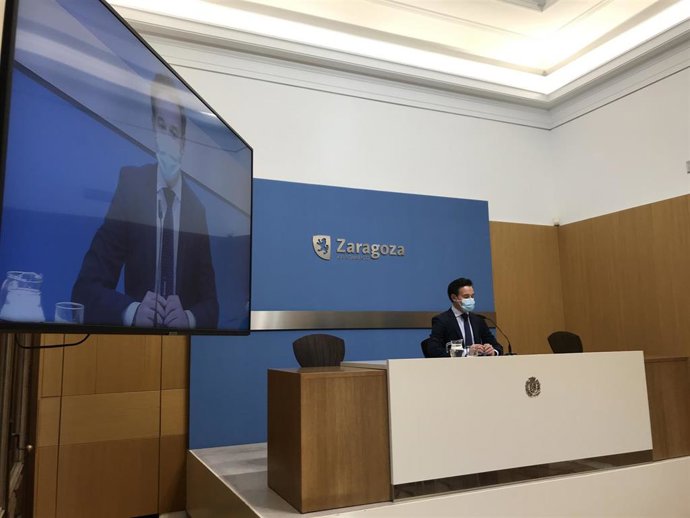 El consejero municipal de Urbanismo del Ayuntamiento de Zaragoza, Víctor Serrano