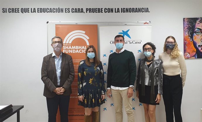 Fundación Shambhala recibe el apoyo de 'la Caixa' y CaixaBank para un proyecto de inserción laboral de jóvenes en Mallorca.