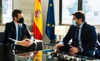 Casado insiste en un organismo independiente que gestione fondos europeos y evite "clientelismos" de Sánchez"