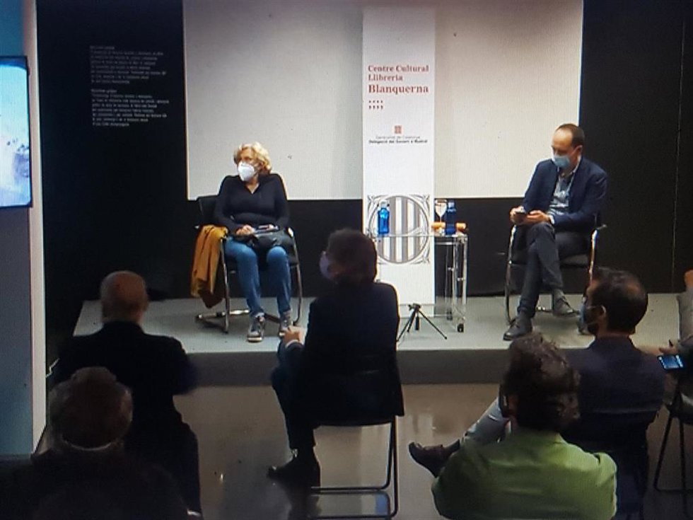 La exalcaldesa de Madrid Manuela Carmena y el concejal de Más Madrid José Manuel Calvo
