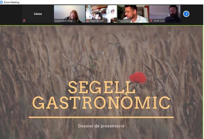 Empresarios de Roses (Girona) crean un sello de gastronomía para potenciar el turismo.