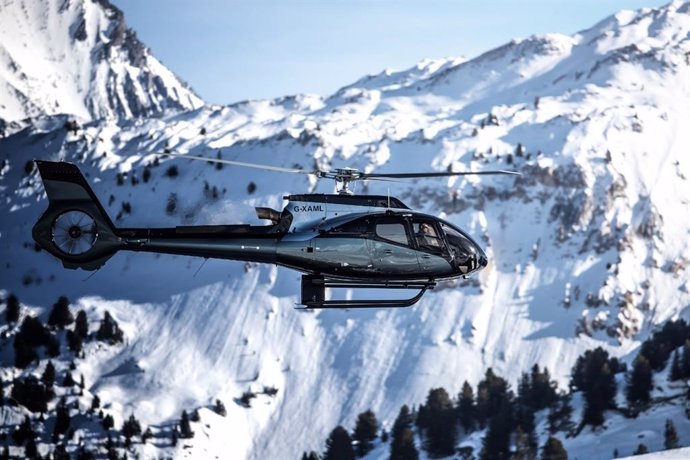Economía/Motor.- El helicóptero de Airbus edición Aston Martin se entregará en t