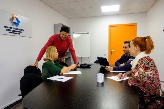 Procornell y MicroBank se unen para activar la ocupación y actividad emprendedora.