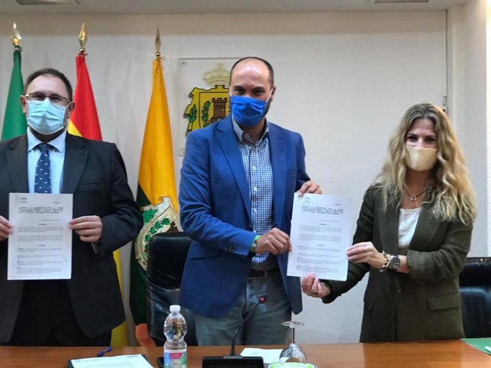 Acuerdo para la cesión de un edificio para el centro de salud de Los Cortijillos