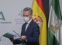 Bravo traslada la "voluntad" de la Junta de tener este mes el anteproyecto del Presupuesto pese a "retrasos" de Hacienda