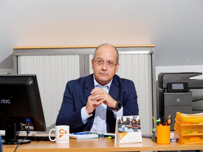 Javier Cabezas, portavoz de Cs en el Ayuntamiento nazareno