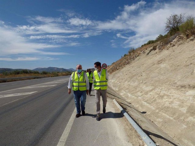 Visita a las obras en carretera A-339 a su paso por Alcalá la Real