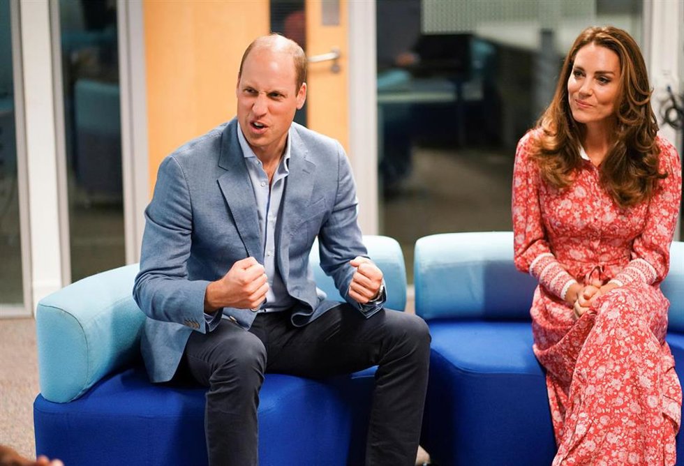 15 September 2020, England, London: Kate, Duchess of Cambridge, and Prince William (L), Duke of Cambridge, talk to employers when visiting the London Bridge Job Centre. Photo: Henry Nicholls/PA Wire/dpa