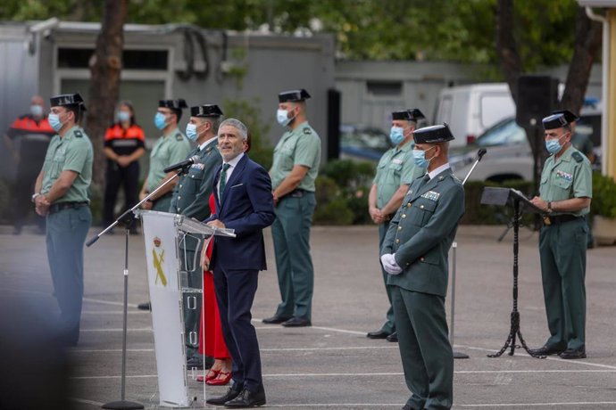 El ministro del Interior, Fernando Grande-Marlaska, durante un discurso ante guardias civiles de Madrid