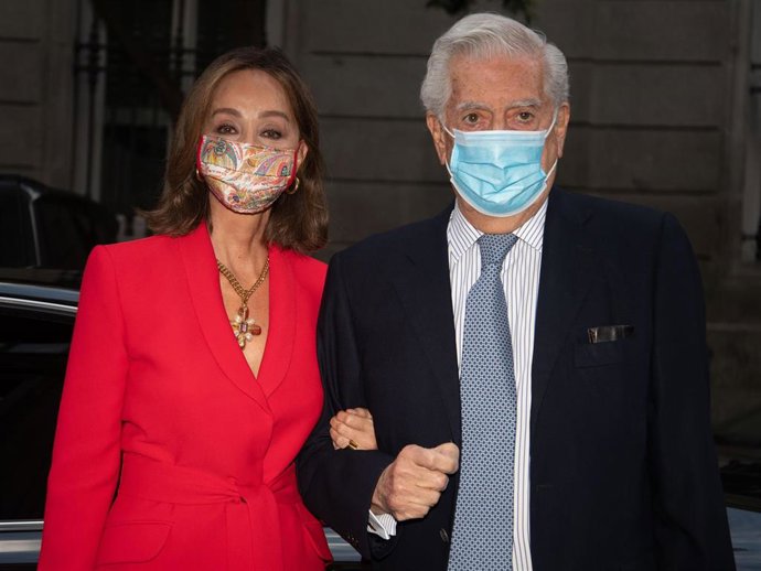 ISABEL PREYSLER Y MARIO VARGAS LLOSA