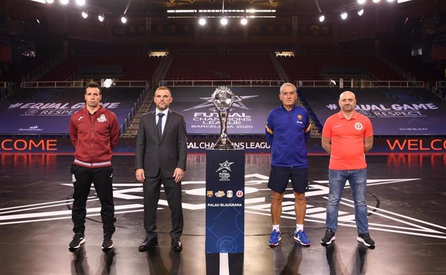 Los cuatro entrenadores de los equipos que competirá en la F4 de la Champions League de fútbol sala