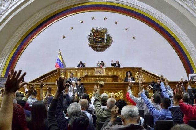    Este miércoles la Asamblea Nacional Constituyente de Venezuela ha aprobado la "Ley contra el Odio, por la Convivencia Pacífica y la Tolerancia" con el objetivo de "rendir tributo" a las "víctimas de crímenes de odio" entre abril y julio de este año, 