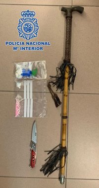 Detenido en Almería un fugitivo tras ser perseguido en coche y amenazar a los agentes con un cuchillo