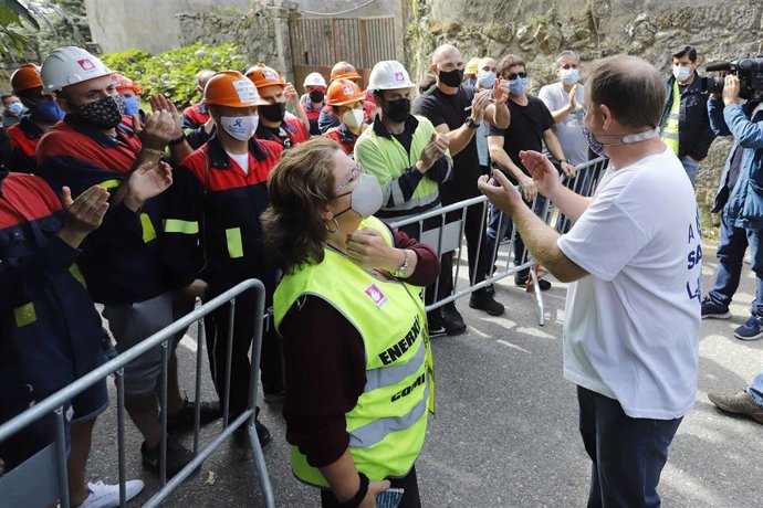 Comienza la negociación de un plan social para los más de 500 empleados de la planta de Alcoa en San Cibrao