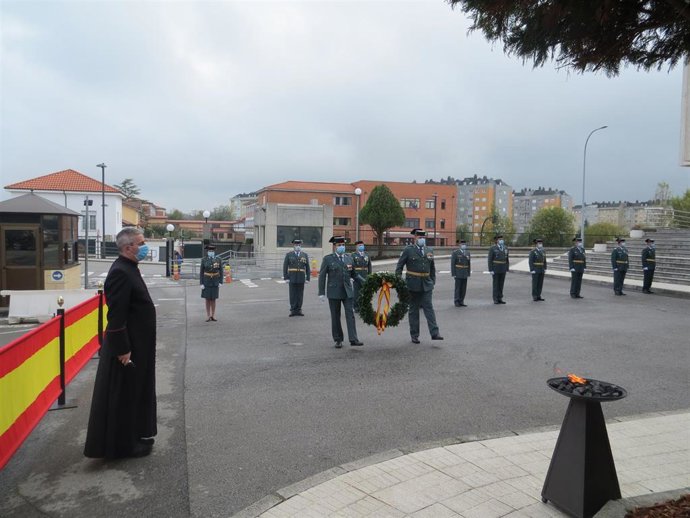 Conmemoración de la Virgen Nuestra Señora del Pilar, patrona de la Guardia Civil, en el acuartelamiento de Rubín.