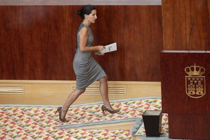 La portavoz de Vox en la Asamblea de Madrid, Rocío Monasterio, acude a intervenir en la segunda jornada del Pleno del Debate del Estado de la Región en Madrid (España), a 15 de septiembre de 2020. En esta segunda sesión participarán los grupos parlament