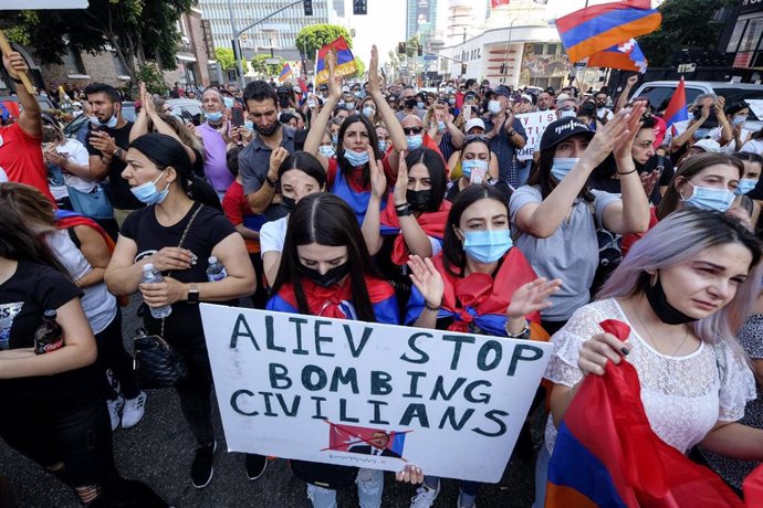 Protesta en Los Angeles (Estados Unidos) por el conflicto en Nagorno Karabaj